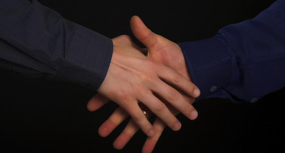 Instituto Weizmann: ¿Por qué saludamos de mano? Esta es la respuesta. (Foto: consultoresdeimagen.mx)