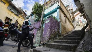 La sangrienta guerra de bandas criminales en el barrio más peligroso de Caracas en la que Maduro ha tomado partido
