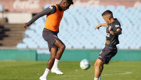 Ascues entrenando junto con Gabriel Costa. (Foto: GEC)