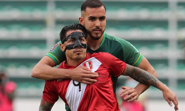 Perú chocó ante Bolivia en el Hernando Siles de La Paz por la jornada 5 de las Eliminatorias Qatar 2022. | Foto: AFP