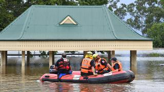 Inundaciones en Australia obligan a evacuar a miles de personas