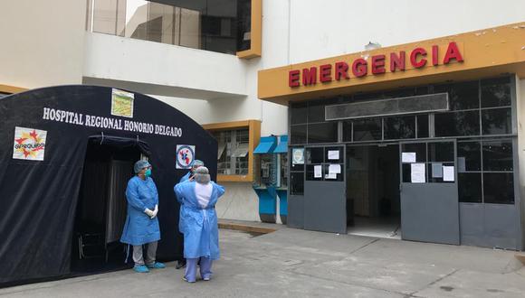 El área de emergencia del hospital Honorio Delgado fue cerrada la semana pasada luego de confirmarse la atención a un paciente con COVID-19 (Foto: Zenaida Condori)