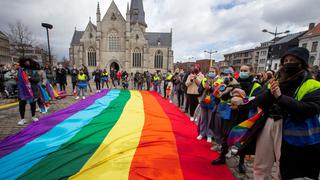 Bélgica castigará con cárcel las “terapias de conversión” de personas LGTBI+
