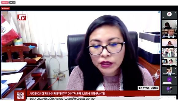 La fiscal Bonnie Bautista sustenta el pedido de prisión preventiva desde el sábado. (Foto: captura)