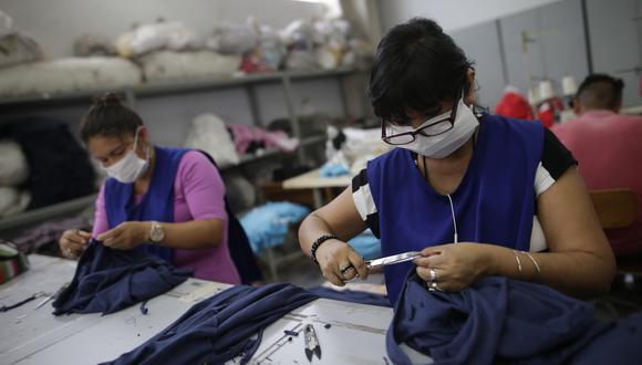 Si el personal no trabaja, siempre tendrá derecho al pago del feriado obligatorio, sin laborar, explicó la CCL. (Foto: GEC)