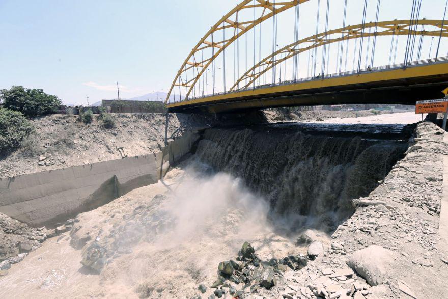 Río Rímac: caudal desciende levemente tras riesgo de desborde - 2