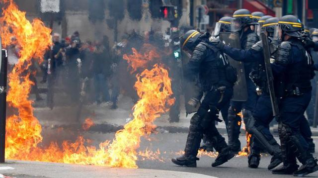 La violencia marcó el 1° de mayo en algunos países [FOTOS] - 9