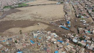 Analizan desviar cauce de quebradas que inundaron Trujillo
