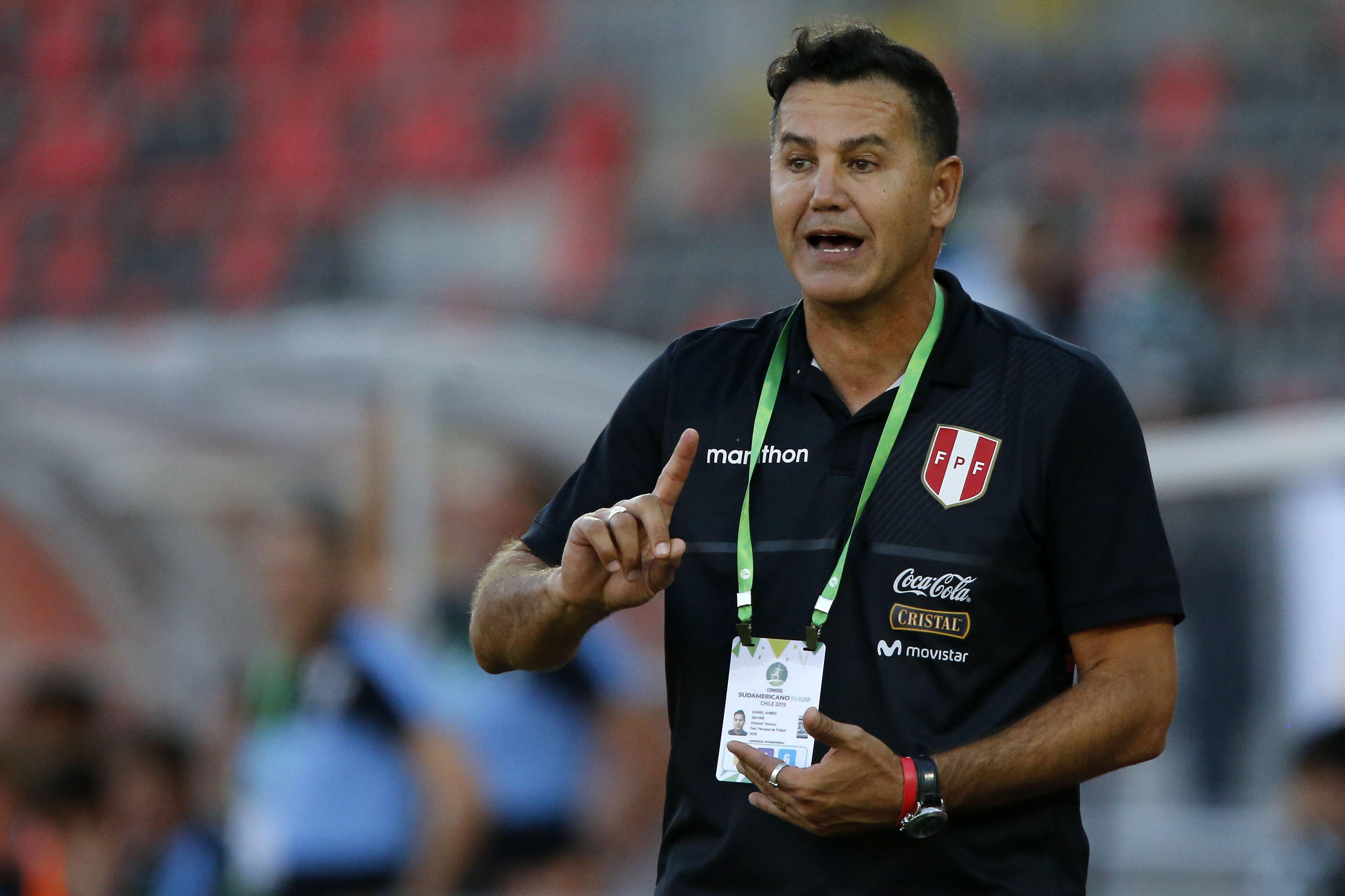 Daniel Ahmed dirigió a Perú en el Sudamericano Sub 20 en 2019 | Foto: Photosport