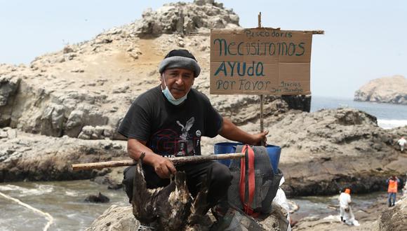 Pescadores siguen sin trabajo por el derrame de petróleo en el litoral peruano. (Foto: Alessandro Currarino / GEC)