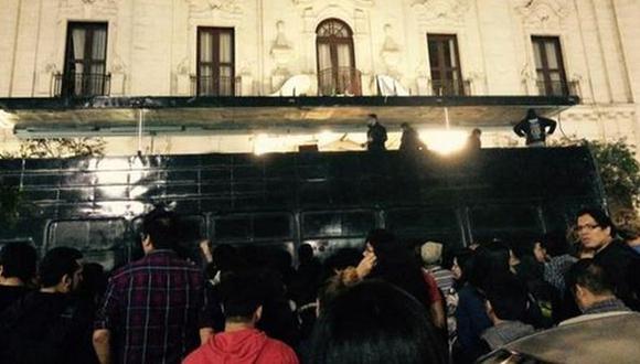 Calle 13 tocará gratis en la Plaza San Martín
