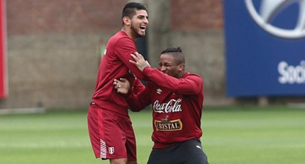Jefferson Farfán y Carlos Zambrano podrían volver a la Selección Peruana en los partidos ante Bolivia y Ecuador (Foto: Trome)