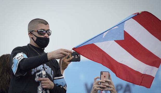 Despite his fame, Benito has not stopped demonstrating against the injustices of his country.  (Photo: Eric Rojas / AFP)