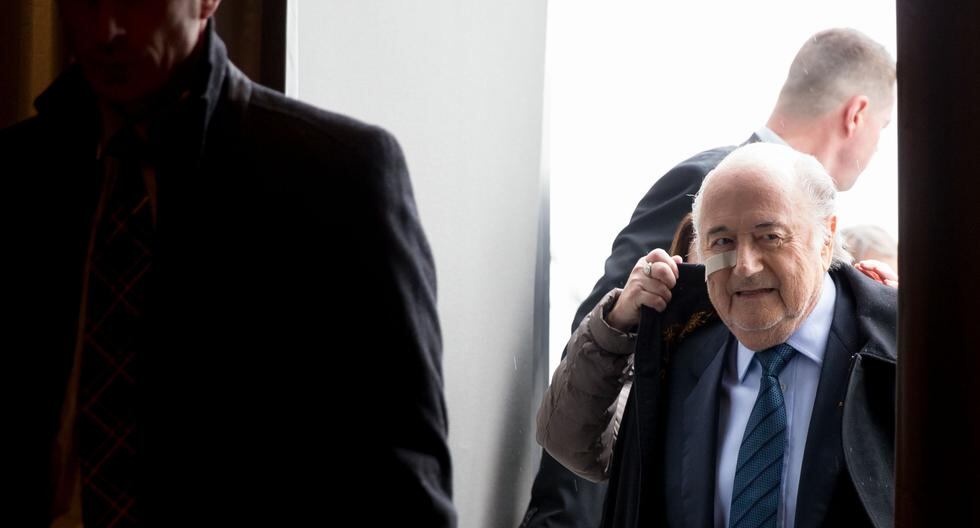 El expresidente de la FIFA Joseph Blatter se siente _\"traicionado\"_ por sus propios exempleados. (Foto: Getty Images)