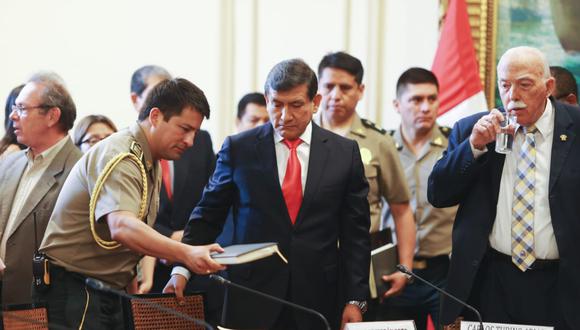 El ministro del Interior consideró que estos “temas de coyuntura política no deben distraer” el trabajo que tiene que hacer su despacho “para la ciudadanía”. (Foto: GEC)