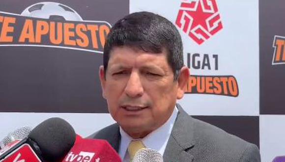 “Siempre vamos a estar agradecidos por todo lo que hizo por el país, por todo lo que dejó en el fútbol peruano, pero hoy estamos en un escenario distinto”, apuntó el presidente de la FPF.