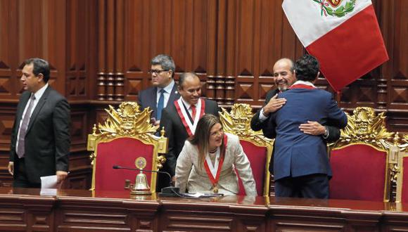 El partido aprista ha tomado el liderazgo en la estrategia parlamentaria para rechazar la iniciativa de adelanto de elecciones de Martín Vizcarra. (Foto: Alonso Chero)