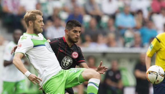 Con Zambrano, Eintracht cayó 2-1 con Wolfsburgo por Bundesliga