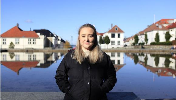 Ingebjørg Blindheim es de Noruega y tiene 22 años. Le dicen la "salvavidas" de Instagram. Foto: BBC Mundo