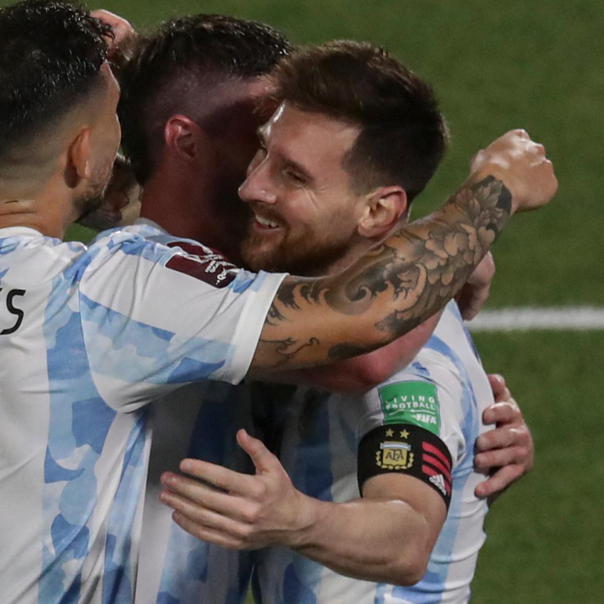 Argentina - Uruguay: horario y formaciones del partido hoy en el Monumental  - El Cronista