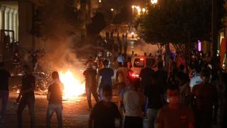 EN VIVO | Policía de Líbano lanza gases lacrimógenos contra manifestantes tras la explosión en Beirut | FOTOS 
