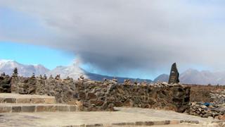 Arequipa: volcán Sabancaya registra 41 explosiones al día