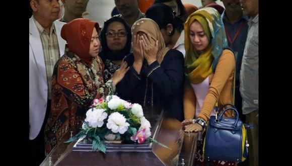 AirAsia: identificaron a la primera de las 162 víctimas