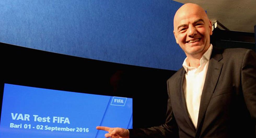Gianni Infantino, presidente de la FIFA, implementó el VAR en la Copa Confederaciones | Foto: FIFA