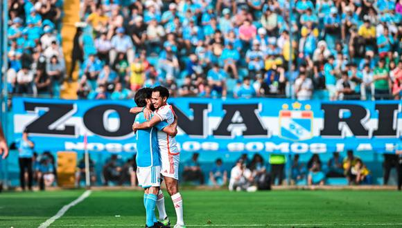 Carlos Lobatón le dijo adiós al fútbol tras disputar la temporada 2019 del fútbol peruano | Foto: Sporting Cristal
