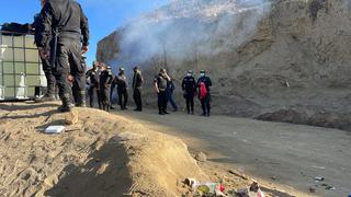 Ica: policía desbloquea carretera de acceso a mina Cerro Lindo