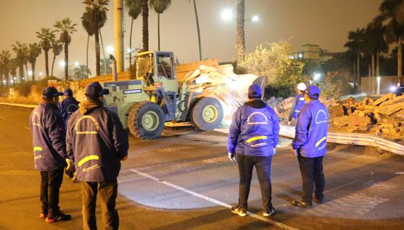 Jockey Club anuncia medidas legales contra Municipalidad de Lima por derribo de cerco