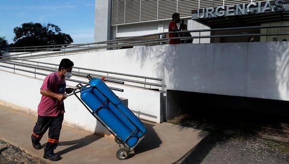 Paraguay ha solicitado a Brasil que libere más oxígeno para exportación, ante la escasez que padecen sus hospitales paraguayos por el aumento de casos de Covid-19. (Foto: Jorge Saenz / AP)