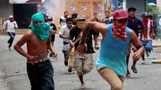 Nicaragua: Protestas mutan en batallas urbanas y cada vez hay más muertos
