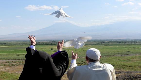 &Uacute;ltima ceremonia antes del regreso del papa a Roma, se realiz&oacute; a los pies del monte Ararat que simboliza la historia cristiana de Armenia. (Fuente: Reuters)