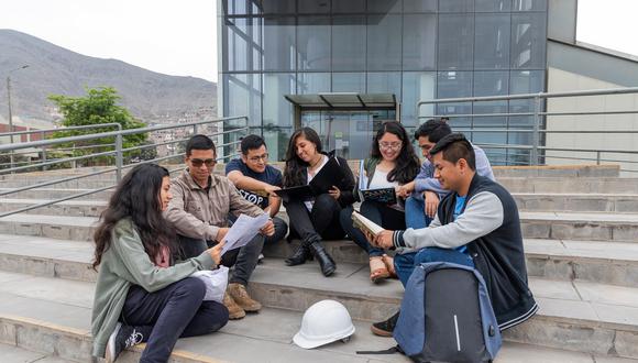 Pronabec señala que los programas serán impartidos en más de veinte universidades chilenas por un plazo máximo de cuatro años. (Foto: Pronabec)