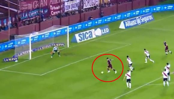 River Plate vs. Lanús EN VIVO: ¿Leandro Maciel marcó 1-0 en posición adelantada? | VIDEO (Foto: Captura de pantalla)