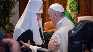 El histórico encuentro entre Francisco y el patriarca ruso