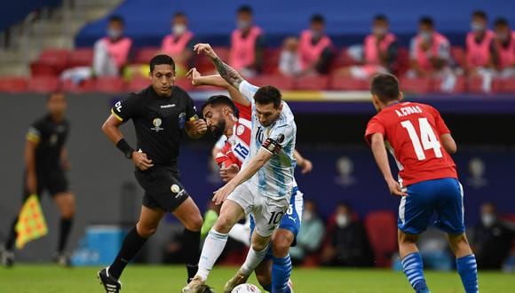 Argentina y Paraguay se enfrentan por la fecha 11 de las Eliminatorias.