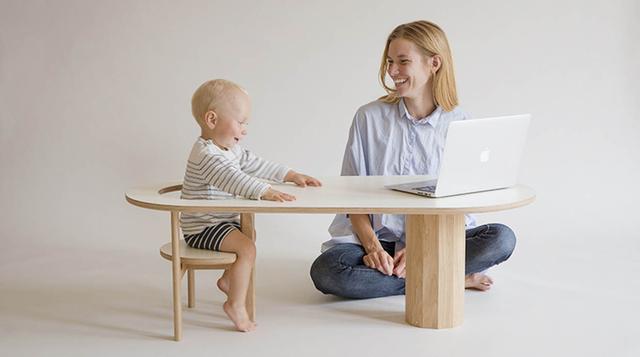 Boida, la mesa que une el amor por la lectura y los bebés - 1