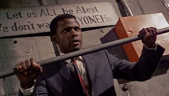 Sidney Poitier en una escena de "In the Heat of the Night". (Foto: The Mirisch Corporation)