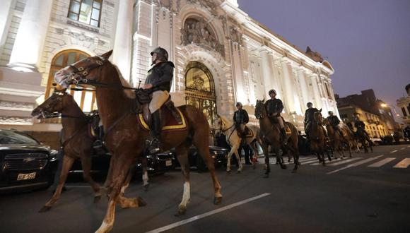 El 30 de setiembre de 2019, el entonces presidente Vizcarra disolvió al Congreso, dominado por Fuerza Popular. El Tribunal Constitucional indicó que esta acción se realizó en cumplimiento de la Carta Magna.  (Foto: Archivo El Comercio)