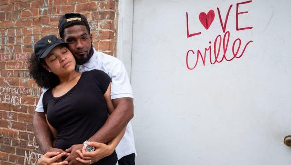 Marcus y Marissa Martin fueron víctimas del atropello mortal llevado a cabo en Charlottesville por un simpatizante de supremacistas blancos contra un grupo de contramanifestantes. (Foto: Getty Images)