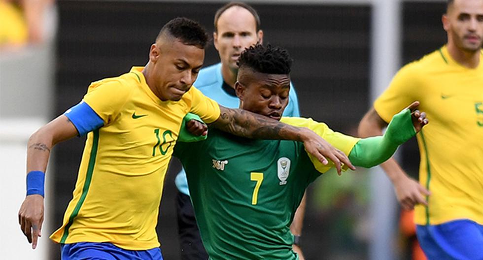 Poco pudo hacer Neymar para evitar el empate de Brasil ante Sudáfrica. (Foto: AFP)