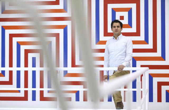 Los proyectos de Augusto Ballardo (Lima, 1986) profundizan en el lenguaje visual precolombino y su resonancia contemporánea (Foto: Alessandro Currarino / El Comercio)