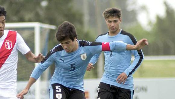 Grimaldo en un partido amistoso contra Uruguay. (Foto: Agencias)