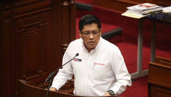 "Debemos darle un mensaje al país que el Parlamento y el Ejecutivo pueden trabajar juntos, sobre todo en esta emergencia”, señaló Vicente Zeballos. (Foto: PCM)