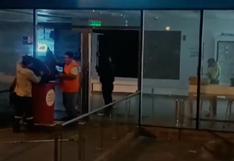 San Isidro: hampones intentaron asaltar una tienda de celulares con modalidad del combazo