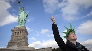 La Estatua de la Libertad fue reabierta hoy al público pese a cierre parcial de gobierno [FOTOS]