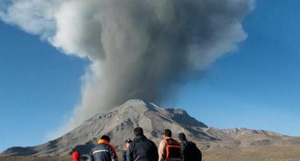 El Volcán Ubinas registró un leve incremento de su actividad sísmica en el Perú. (Foto: Agencia Andina)