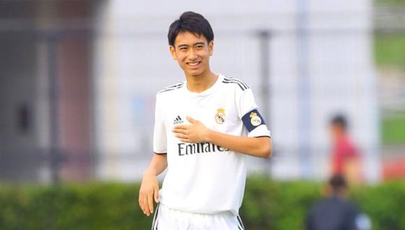 Takuhiro Nakai, con 16 años, entrenó con el primer equipo de Real Madrid.